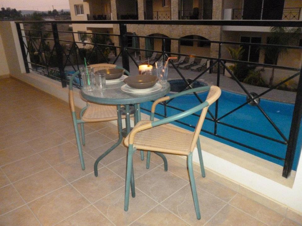 103 Elegant 2 Bed Apartment With Free Wifi, Ac, Pool & Gym! Larnaca Extérieur photo