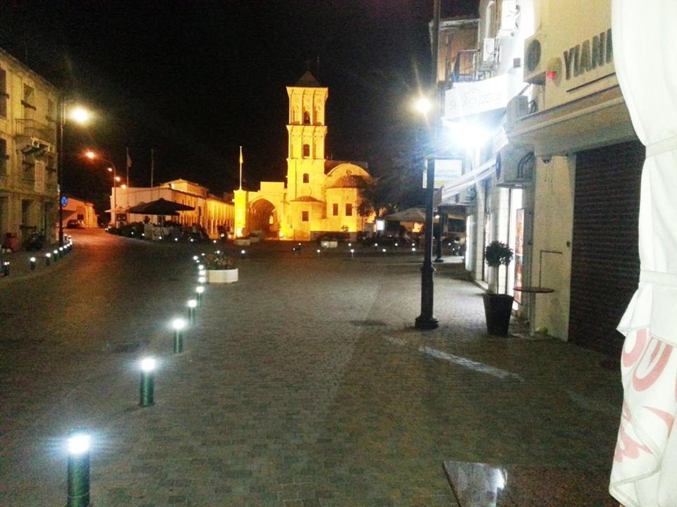 103 Elegant 2 Bed Apartment With Free Wifi, Ac, Pool & Gym! Larnaca Extérieur photo